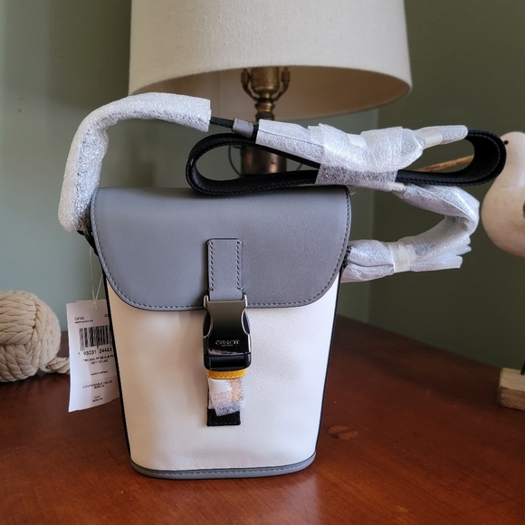 NWT Coach Small Track Flap Crossbody White Gray Colorblock Leather C4160 - Picture 1 of 16